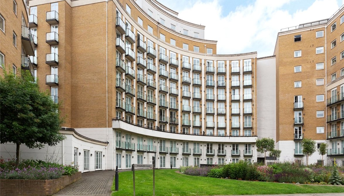Flat sold in Elizabeth Court, 1 Palgrave Gardens, London, NW1 Sandfords