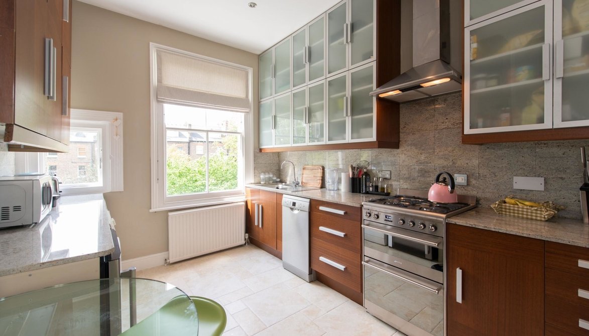Flat let in Antrim Mansions, Antrim Road, London, NW3 Sandfords